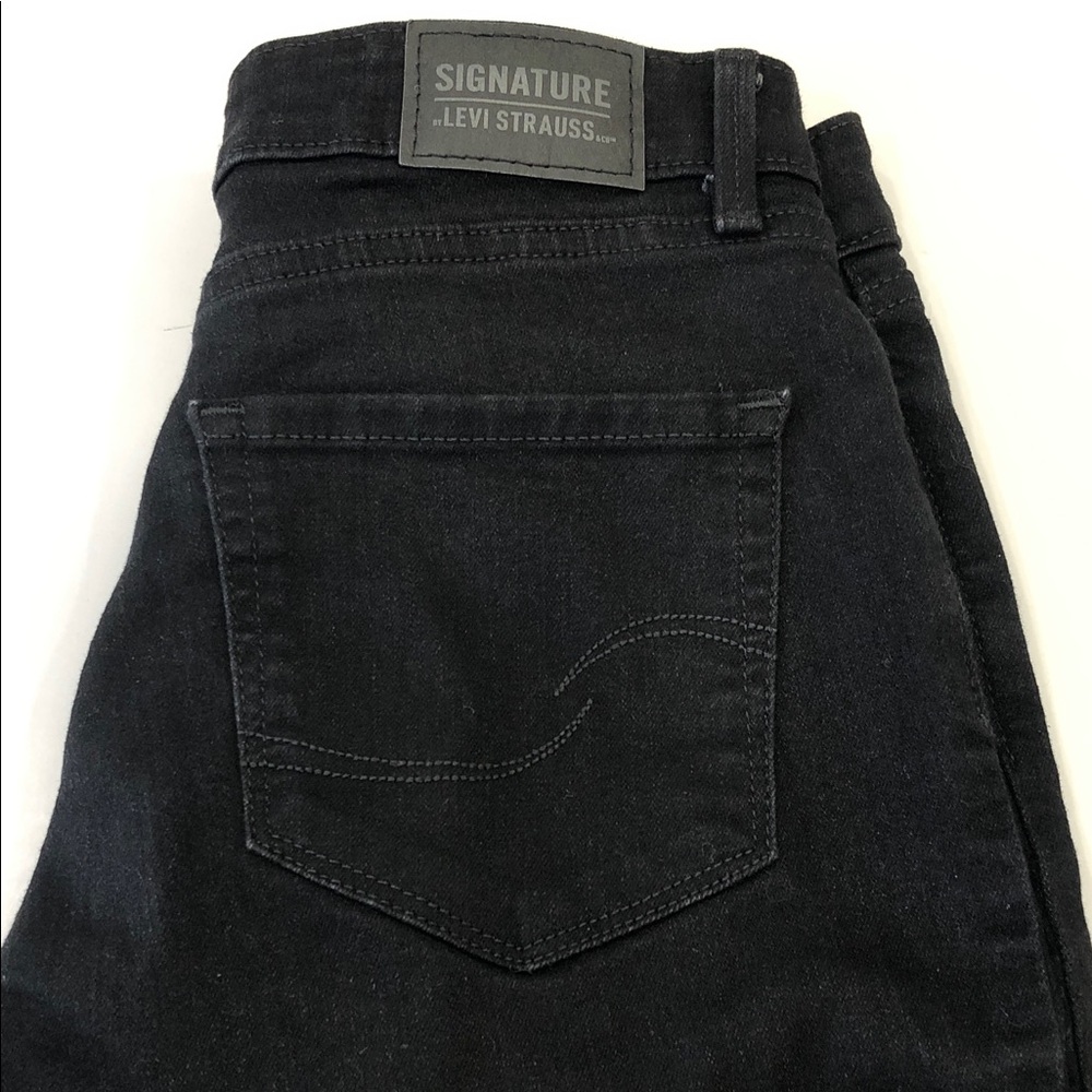 Signature Levi Strauss Women’s High-Rise Skinny Jeans Black | 29x30